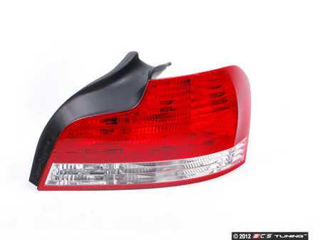 ES#2101434 - 63217285642 - Outer Tail Light - Right - White and Red design - Genuine BMW - BMW