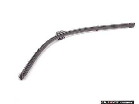 ES#2562603 - 61610427668 - Wiper Blade - Priced Each - Clear up streaks & improve rainy day visibility - Valeo - BMW