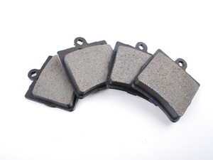 ES#2593020 - 0034202720 - Rear Brake Pad Set - Does not include brake pad wear sensors - Bosch - Mercedes Benz