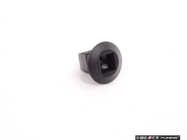 Vaico - N90833801 - Expanding Nut - Priced Each