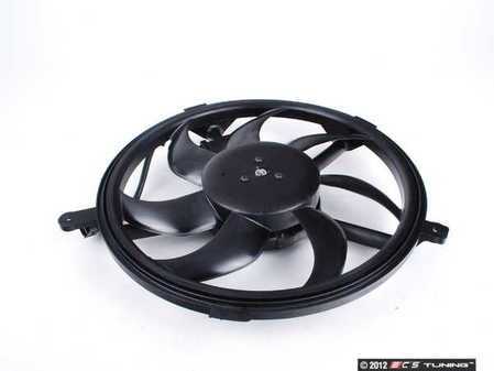 ES#4475809 - 17422752632 - Radiator Fan - Located behind the radiator and cools the engine coolant - Bremmen Parts - MINI