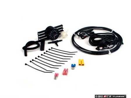 ES#2594189 - 02165ECSR - Vent Pod Boost Gauge Kit - Right Center Vent - (NO LONGER AVAILABLE) - Monitor boost pressure with an accurate, innovative gauge with precise OE looks - ECS - 