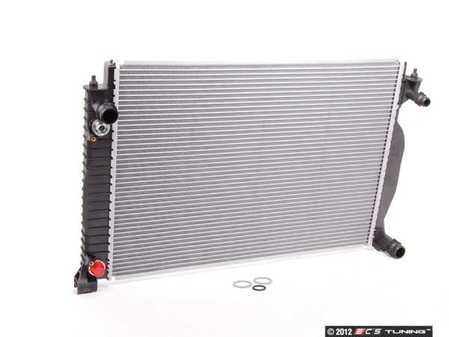 ES#2079235 - 8E0121251M - Radiator - With Oil Cooler - Nissens - Audi