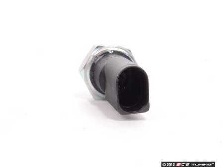 ES#2575523 - 06D919081B - Oil Pressure Sender - Senses engine oil pressure for the ECU and warning light - Hella - Audi Volkswagen