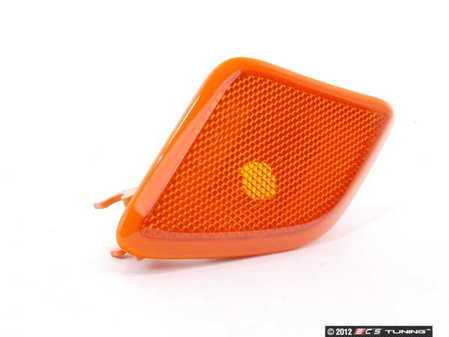 ES#1836730 - 2218200621 - Side Marker - Right side of vehicle - Genuine Mercedes Benz - Mercedes Benz