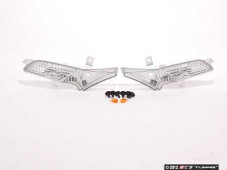 ES#2526495 - 95563103501KT - European Side Marker Set - Give your Cayenne some European flair - Genuine Porsche - Porsche