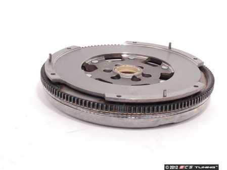 ES#2581110 - 06A105266AC - Flywheel - Does not include hardware - LUK - Audi