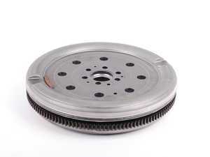 ES#2550734 - 06F105266AB - Dual Mass Flywheel - Connects the engine to the clutch plate assembly - LUK - Volkswagen