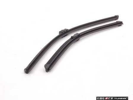 ES#2602163 - 61610034739 - Bosch Front Wiper Blade Set - Aero Twins - Keep your view clear with a new set of wiper blades. - Bosch - BMW