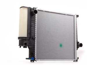 ES#37914 - 17111728907 - Radiator With Expansion Tank - Keep your engine running cool when the temperature rises - Genuine BMW - BMW