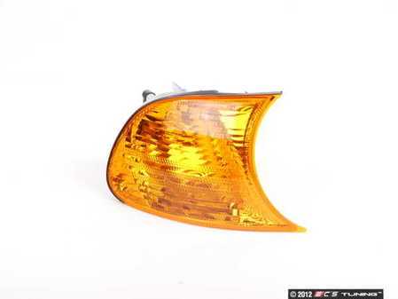 ES#172704 - 63126904300 - Front Turn Signal Assembly - Right - Amber turn signal assembly - Genuine BMW - BMW