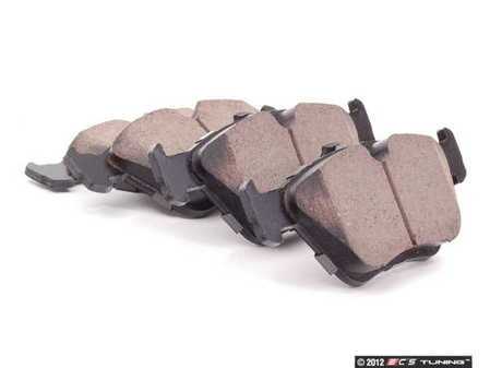 ES#2598370 - 34116761280 - E39 Front Euro Ceramic Brake Pad Set - Offers excellent pedal feedback, low dust, and smooth initial bite. A favorite among BMW enthusiasts. - Akebono - BMW
