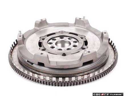 ES#41128 - 21212283060 - Dual-Mass Flywheel - Manual Transmission - A critical component not to be overlooked during clutch service - Genuine BMW - BMW