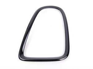 ES#2558190 - 51132296296 - Rear Taillight Black Line Surround - Right - Upgrade to the black line trim, jet black ring - Genuine MINI - MINI