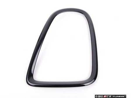 ES#2558190 - 51132296296 - Rear Taillight Black Line Surround - Right - Upgrade to the black line trim, jet black ring - Genuine MINI - MINI