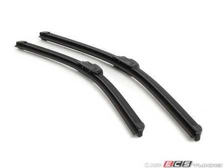 ES#4140182 - 61612458347 - Front Evo Flat Blade Wiper Blade Set - Keep your view clear with a new set of wiper blades, an often over-looked item until it's too late - Genuine BMW - BMW