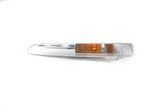 ES#347925 - 3C8953042 - Clear Turn Signal Housing - Right - Side marker light lens - Genuine Volkswagen Audi - Volkswagen