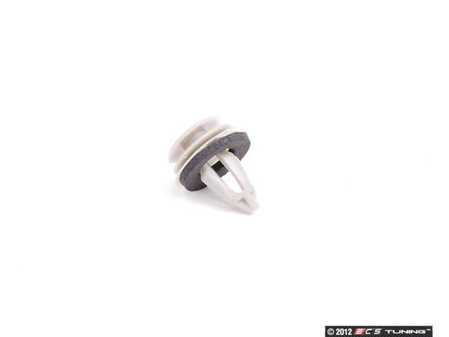 ES#2091865 - 51418224781 - Trim Panel Clip - Priced Each - Used to secure trim panels for various locations on the interior of your vehicle to the body - MTC - 