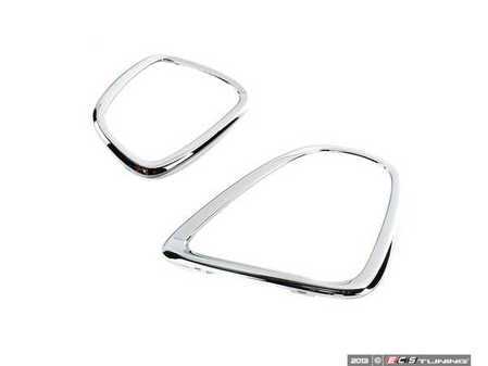 ES#2608665 - 51132752243KT - Rear Tail light Chrome Surround - Set - Replace your faded or damaged chrome : left and right side - Genuine MINI - MINI