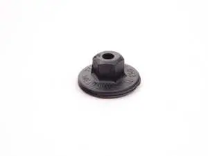 PLASTIC NUT