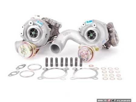 ES#3247798 - 5304988002526KT - RS4 K04 Turbochargers With Install Kit - Includes the left (K04-025) & right (K04-026) side turbochargers with associated installation hardware - Assembled By ECS - Audi
