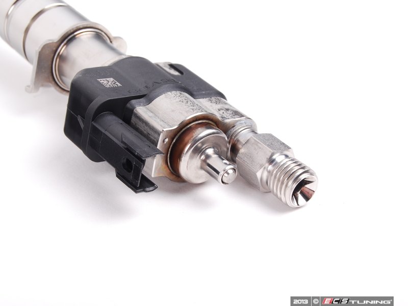 ECS News - BMW E82/E88 135i N54 Fuel Injector Kit