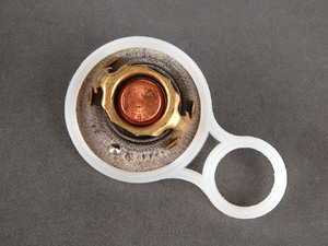 ES#514854 - 11537596787 - Thermostat W/ Gasket - Keeps you MINI cool and running at the right temp. - Genuine MINI - MINI