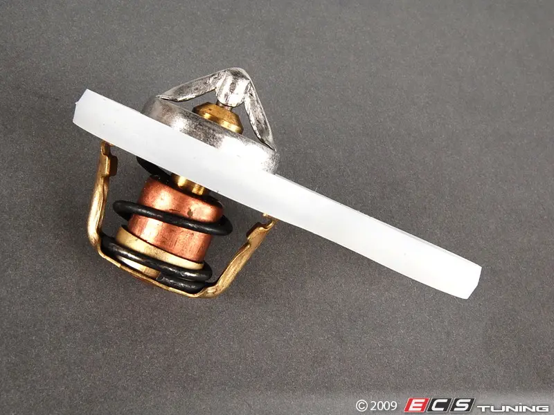 URO Parts 06L121111P Thermostat Assembly