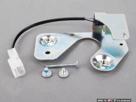 ES#1493438 - 99656116501 - Convertible Top Compartment Micro Switch - Includes harness and mounting hardware - Genuine Porsche - Porsche