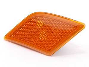 ES#1740966 - 2048200221 - Front Bumper Side Marker - Right - does not include bulb - Genuine Mercedes Benz - Mercedes Benz