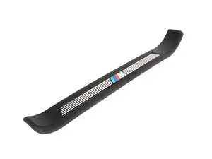 M Front Door Sill - Left