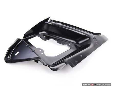 ES#2183370 - 2046372544 - Fender Corner Brace - Left - located behind tail lamp - Genuine Mercedes Benz - Mercedes Benz
