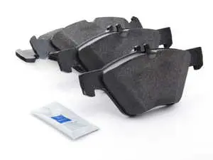Front Brake Pad Set