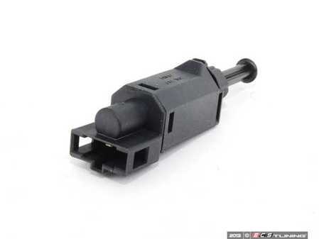 ES#2622952 - 1H0927189D - Clutch Switch - Fixes cruise control issues and high rev between shifts - FAE - Audi Volkswagen