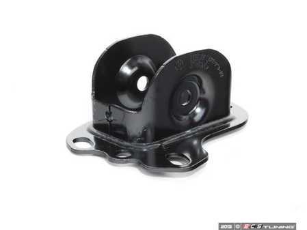 ES#57100 - 33303411878 - Rear Trailing Arm Bracket - Right - Bracket that mounts the trailing arm - Genuine BMW - BMW