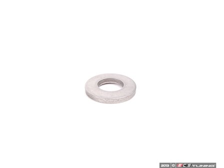 ES#1376976 - 90033600500 - Washer - Priced Each - Used on the catalytic converter to central muffler bolts - 4 required - Genuine Porsche - Porsche