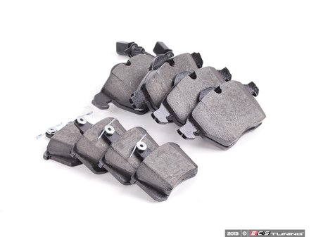 ES#2631558 - 4B0698151JKT4 - Front & Rear Brake Pad Kit - Restore stopping power with new Vaico pads - Vaico - Audi