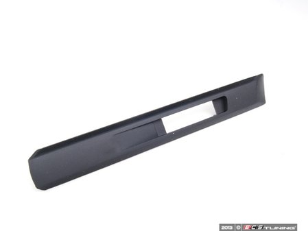 ES#78524 - 51138208388 - MLD. FRONT RHT. - Genuine BMW - BMW