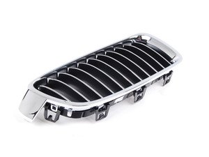 ES#2542759 - 51137263482 - F30 Luxury Line Kidney Grille - Right - High-gloss chrome finish - Genuine BMW - BMW