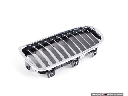 ES#2537349 - 51137263481 - F30 Luxury Line Kidney Grille - Left - High-gloss chrome finish - Genuine BMW - BMW