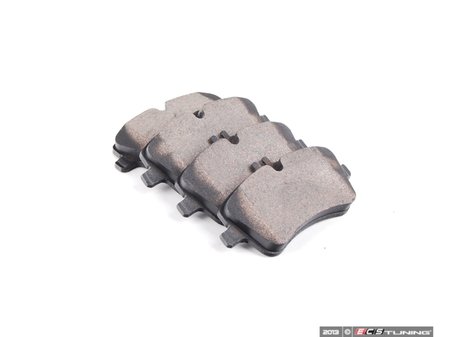 ES#2592930 - 0054206220 - Front Brake Pad Set - Does not include brake pad wear sensors - Bosch - Mercedes Benz