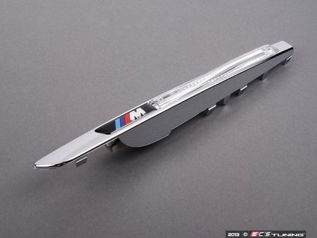 ES#1305281 - 51657207173 - ///M Fender Grille - Left - Black Chrome. The fender insert featuring the ///M logo - Genuine BMW - BMW