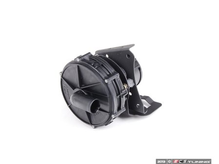 ES#2210311 - 11721433818 - Secondary Air Pump - Clear trouble codes and prevent a failed emissions check - Pierburg - BMW