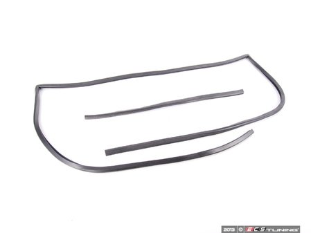 ES#2643000 - 90151190102 - Rubber Seal - Front trunk seal - Two piece - OEM - Porsche