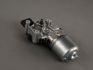 ES#1848502 - 8E1955119 - Front Wiper Motor - Located under the rain tray - Bosch - Audi