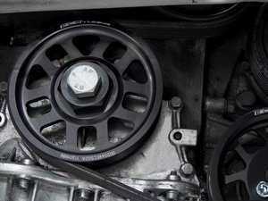 ES#2536 - VR612VCPKIT - ECS Super-Lightweight Crank Pulley - Black - Includes 13oz super-lightweight crank pulley, key way & securing bolt - ECS - Volkswagen