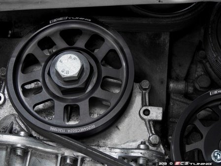 ES#2536 - VR612VCPKIT - ECS Super-Lightweight Crank Pulley - Black - Includes 13oz super-lightweight crank pulley, key way & securing bolt - ECS - Volkswagen