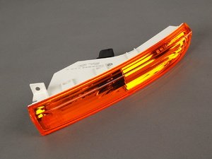 ES#347926 - 3C8953042A - Amber Turn Signal Housing - Right - Standard US spec replacement amber lens housing - Genuine Volkswagen Audi - Volkswagen