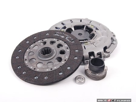 ES#2602681 - 21217515146 - Clutch Kit - Includes pressure plate, throwout bearing & clutch disc - LUK - BMW