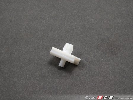ES#77585 - 51131946258 - Moulding Clip - Side Mouldings - Genuine BMW - BMW
